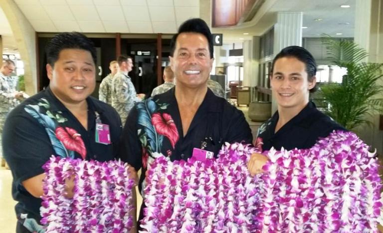 Leis Of Hawaii - Lei Boys