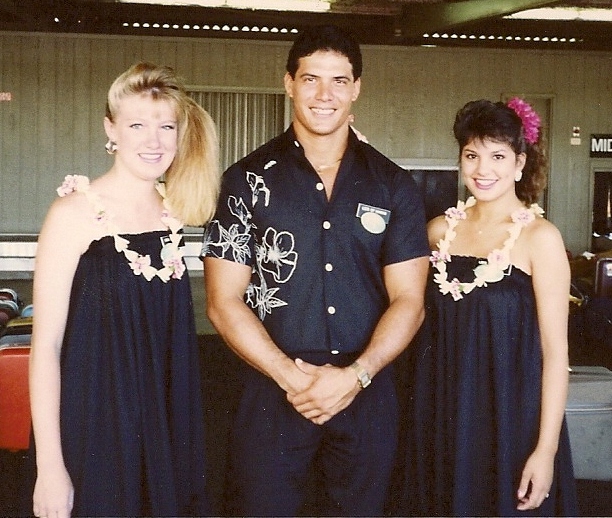 Leis Of Hawaii - Airport Greeters